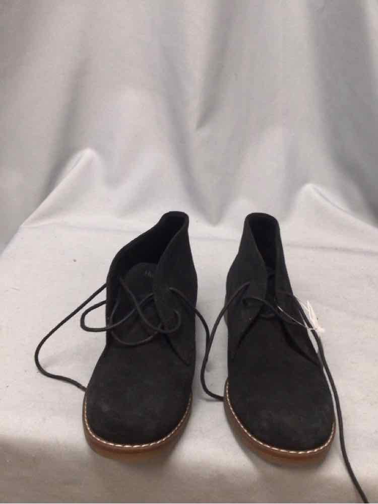 HUSH PUPPIES SIZE 7 1/2 Ladies SHOES