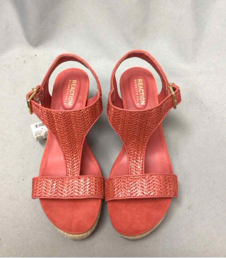 REACTION SIZE 8 Ladies SHOES