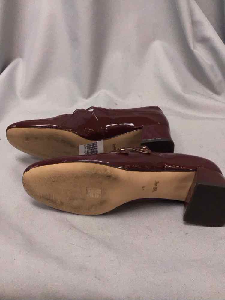 COACH SIZE 8 1/2 Ladies SHOES
