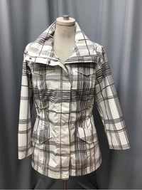 NORTH FACE SIZE MEDIUM Ladies JACKET