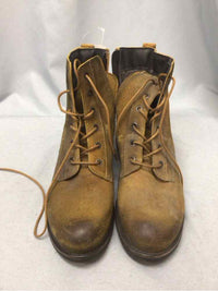TAOS SIZE 9 Ladies SHOES