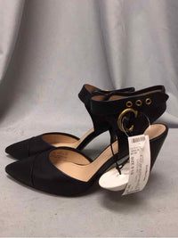 COACH SIZE 9 1/2 Ladies SHOES