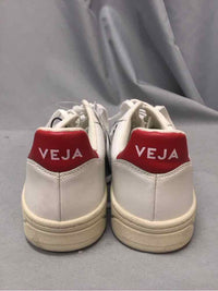 VEJA SIZE 10 Men's SHOES