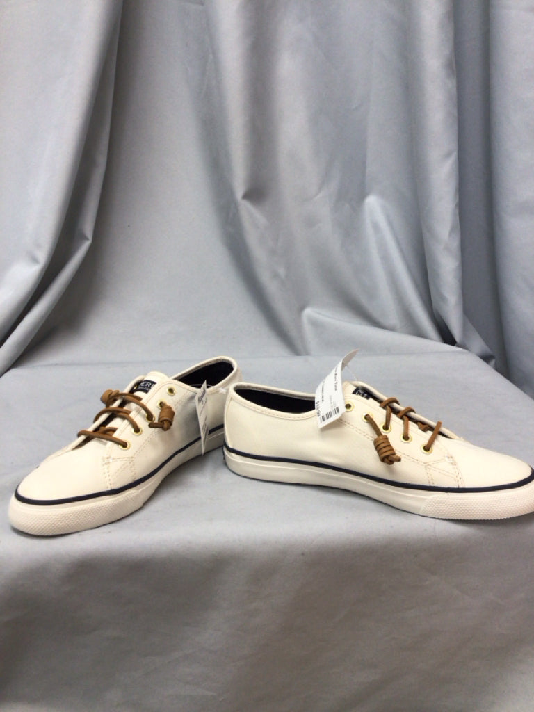 SPERRY SIZE 8 Ladies SHOES