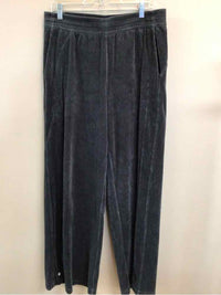 LULULEMON SIZE 12 Ladies EXERCISE