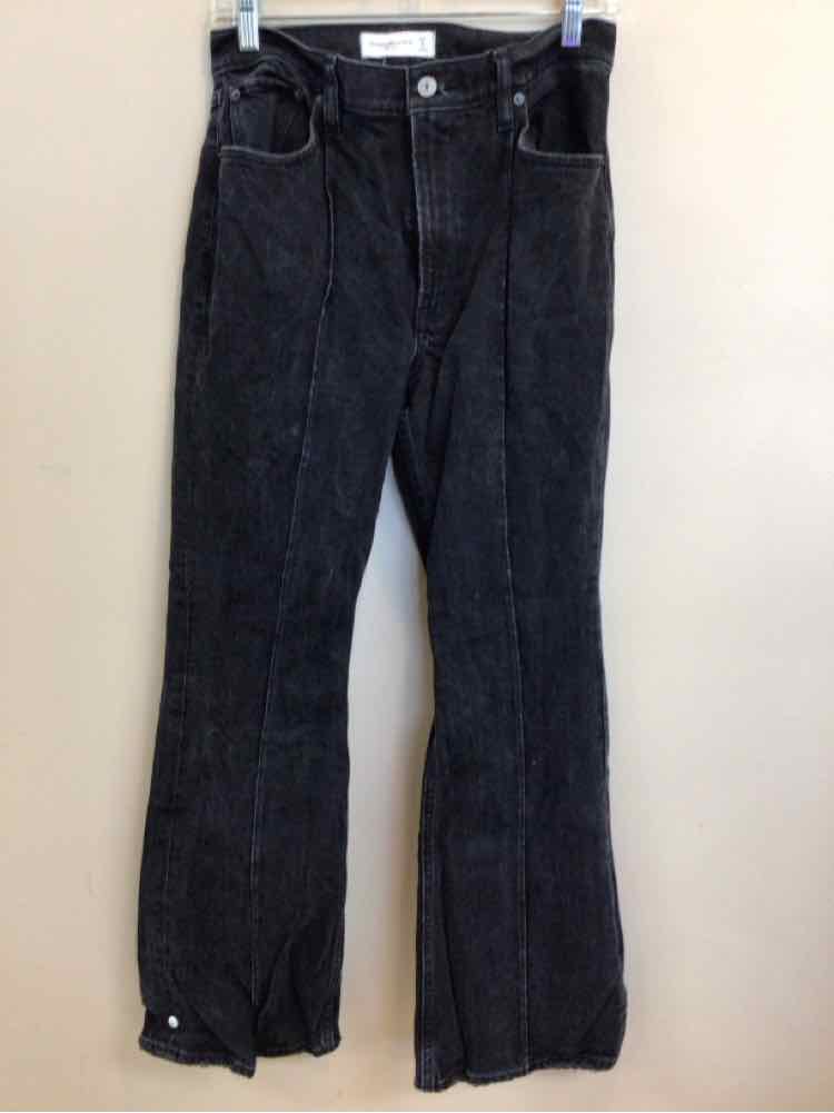 ABERCROMBIE & FITCH SIZE 4 Ladies JEANS