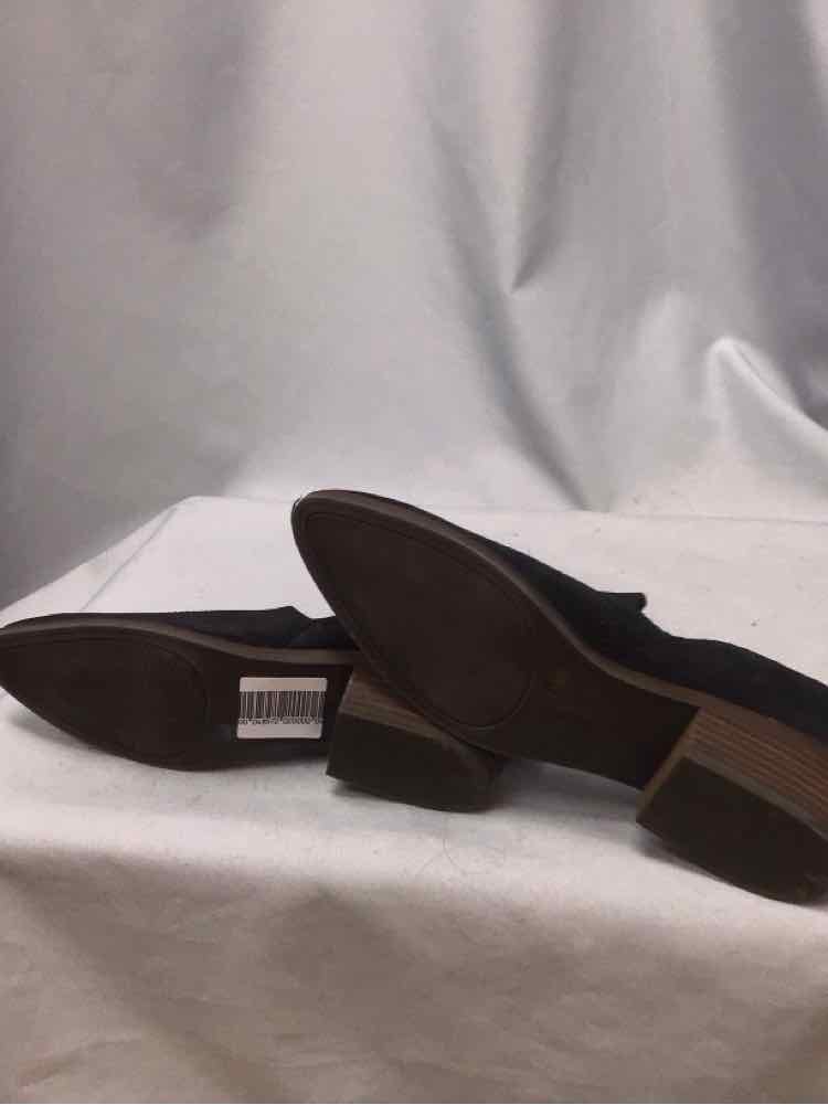 LUCKY SIZE 8 1/2 Ladies SHOES