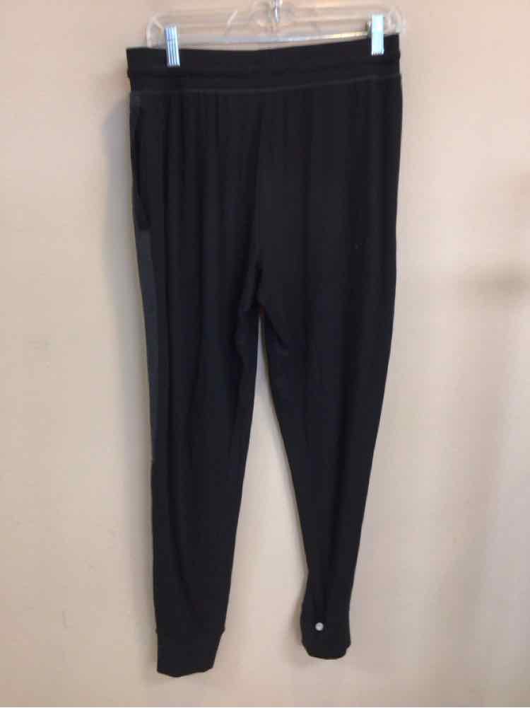TOMMY JOHN SIZE MEDIUM Ladies EXERCISE