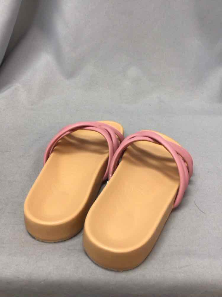 J CREW SIZE 9 1/2 Ladies SHOES