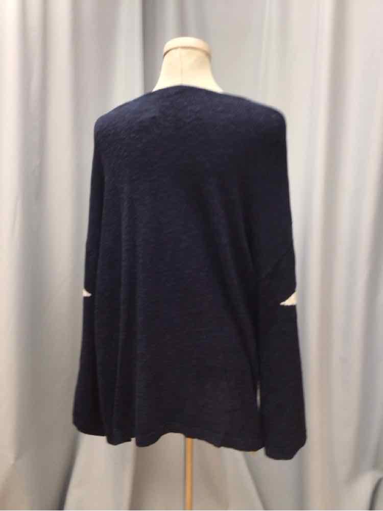 CATO SIZE 18/20 Ladies TOP