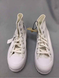 CONVERSE SIZE 8 Ladies SHOES