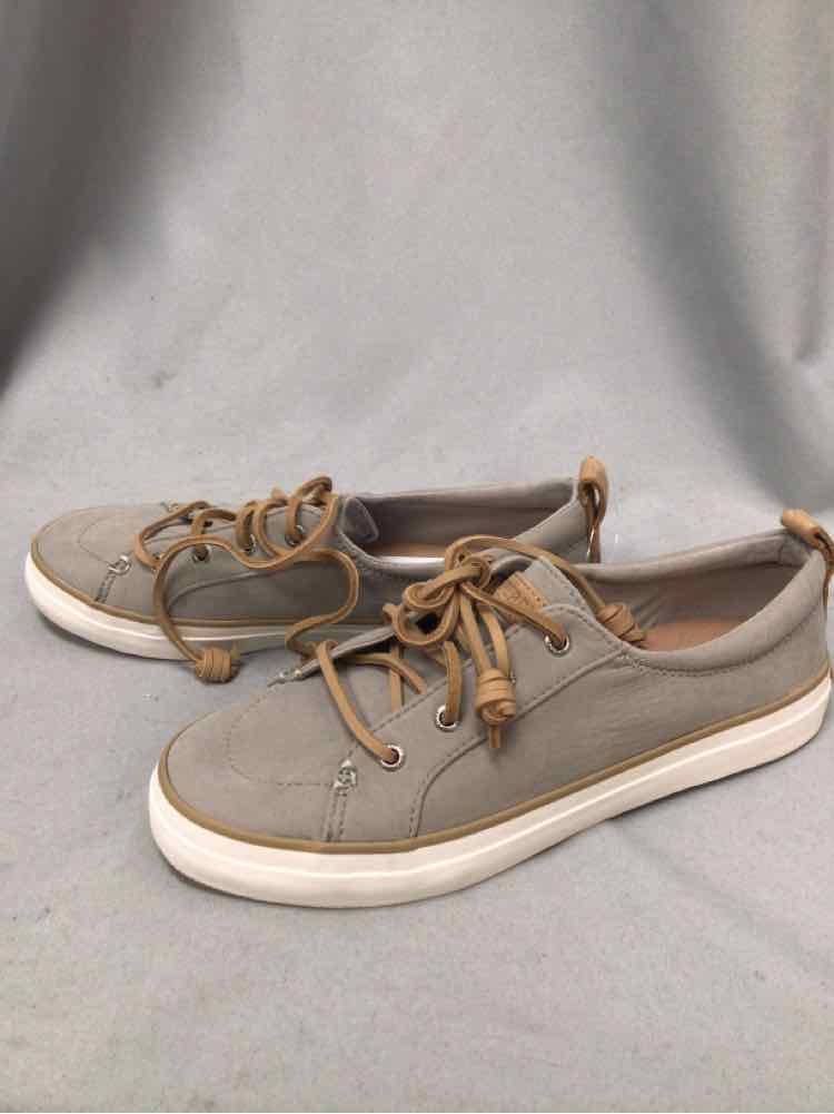 SPERRY SIZE 6 1/2 Ladies SHOES