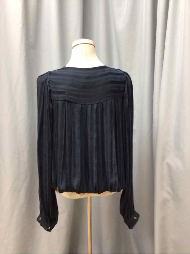 MUCHE ET MUCHETTE SIZE MED/LRG Ladies BLOUSE