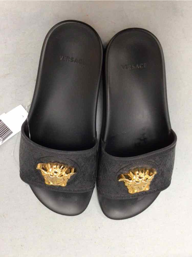 VERSACE SIZE 40 Ladies SHOES