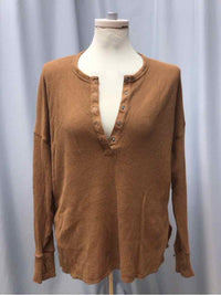 OFFLINE SIZE MEDIUM Ladies TOP