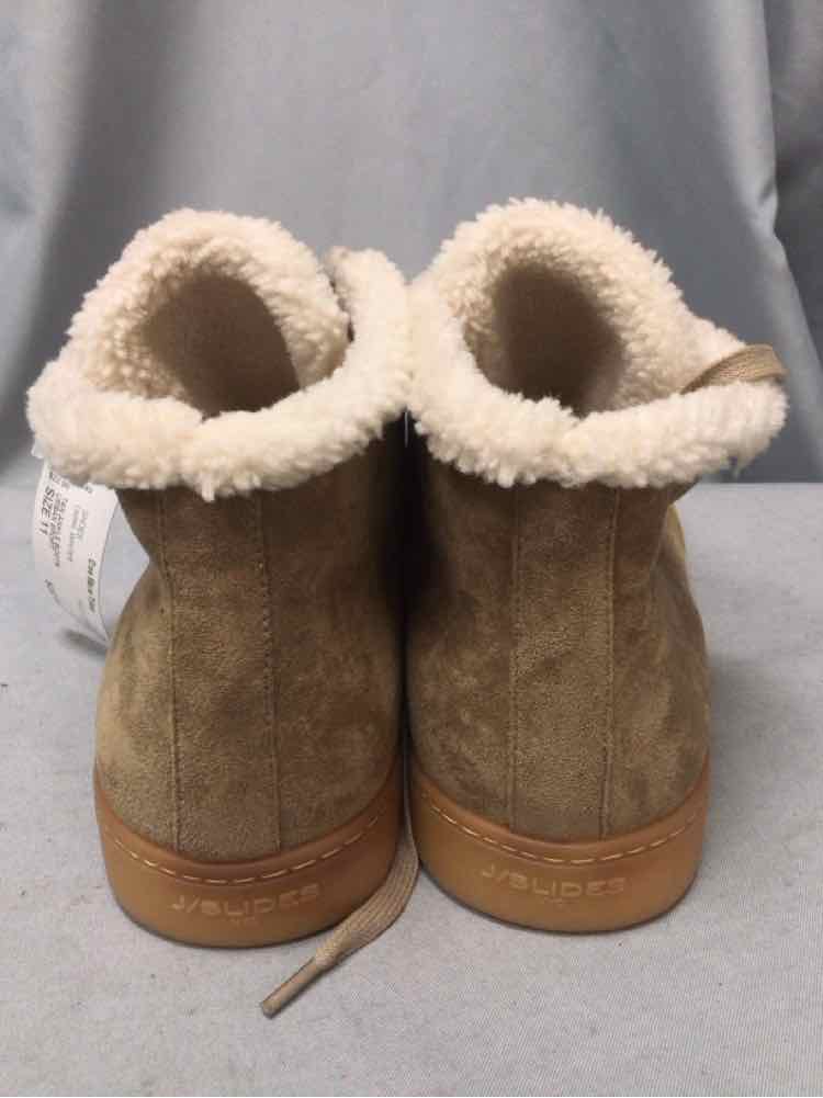 URBAN SPORT SIZE 11 Ladies SHOES