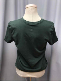 LULULEMON SIZE 4 Ladies EXERCISE