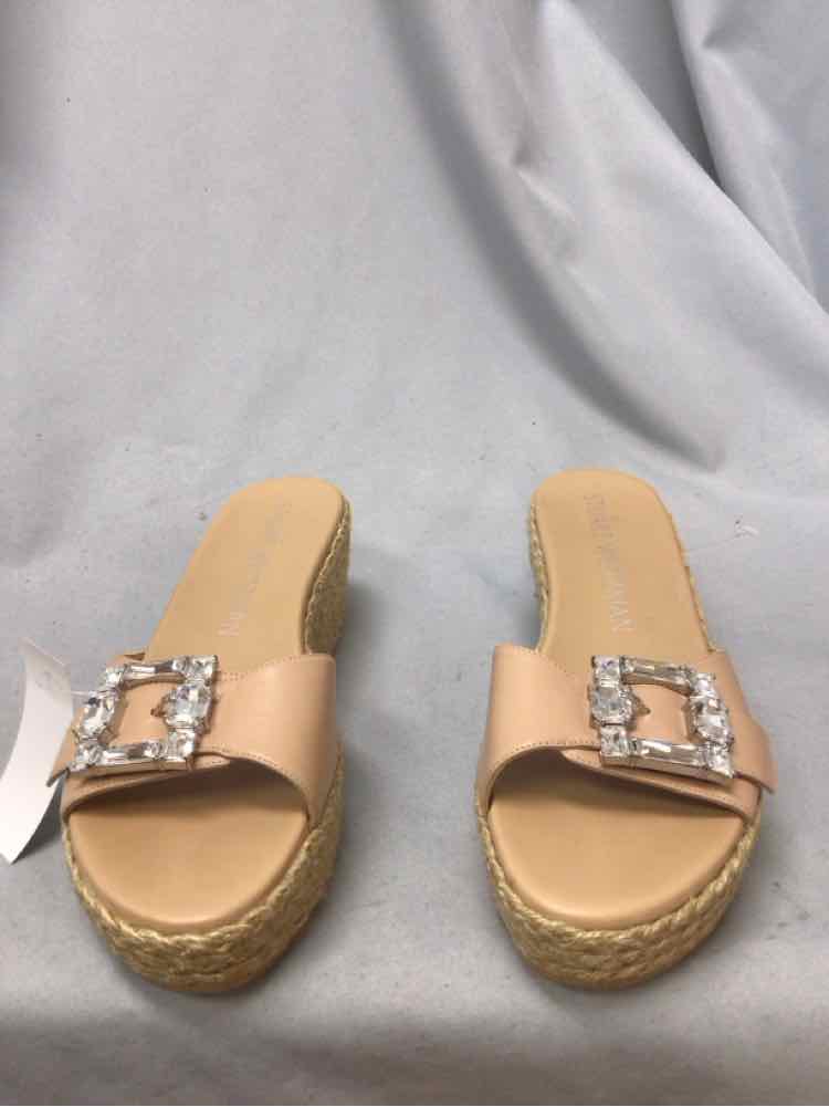 STUART WEITZMAN SIZE 8 1/2 Ladies SHOES