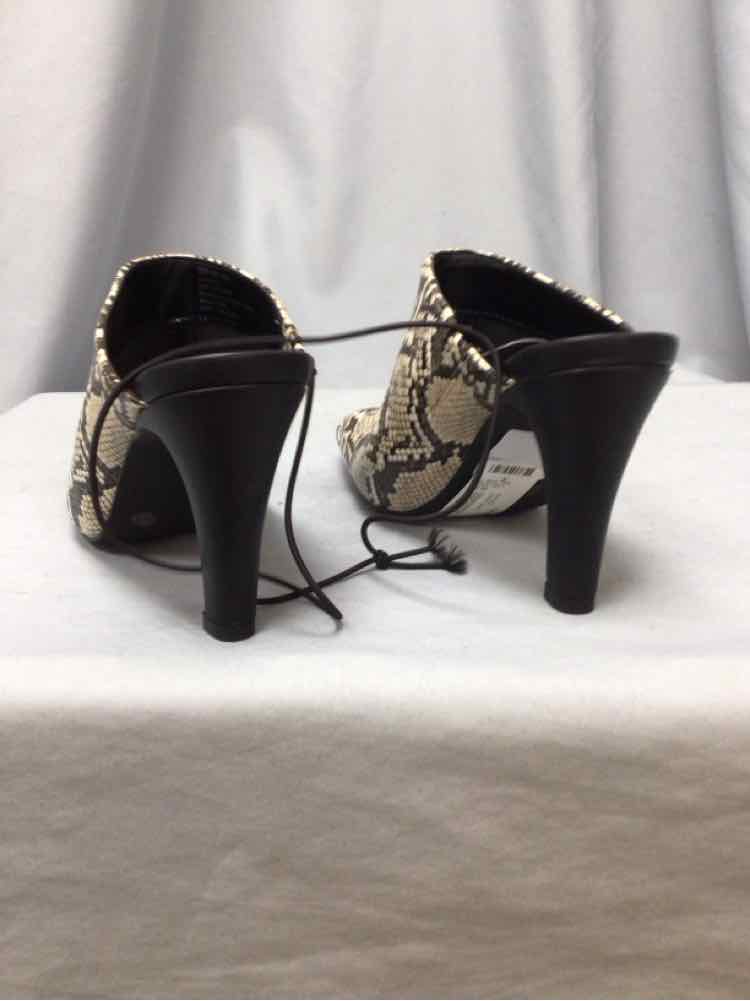 WORTHINGTON SIZE 8 Ladies SHOES