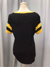 NFL SIZE MEDIUM Ladies TOP