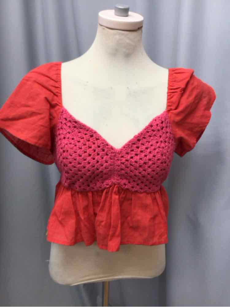 VESTIQUE SIZE SMALL Ladies BLOUSE