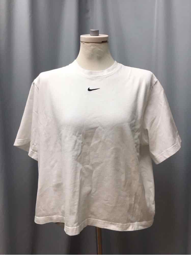 NIKE SIZE LARGE Ladies EXERCISE