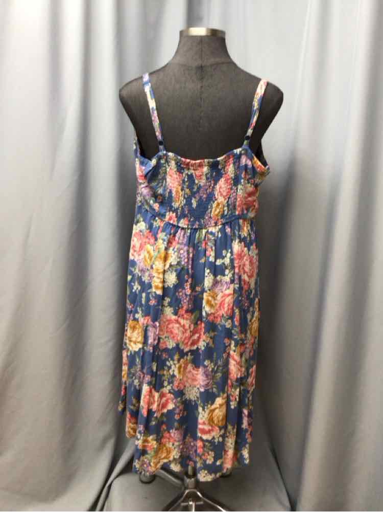 TORRID SIZE 3 X Ladies DRESS