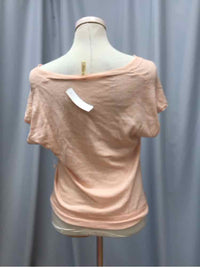 GAIAM SIZE MEDIUM Ladies TOP
