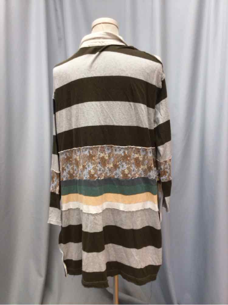 FREE PEOPLE SIZE MEDIUM Ladies TOP
