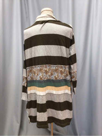 FREE PEOPLE SIZE MEDIUM Ladies TOP