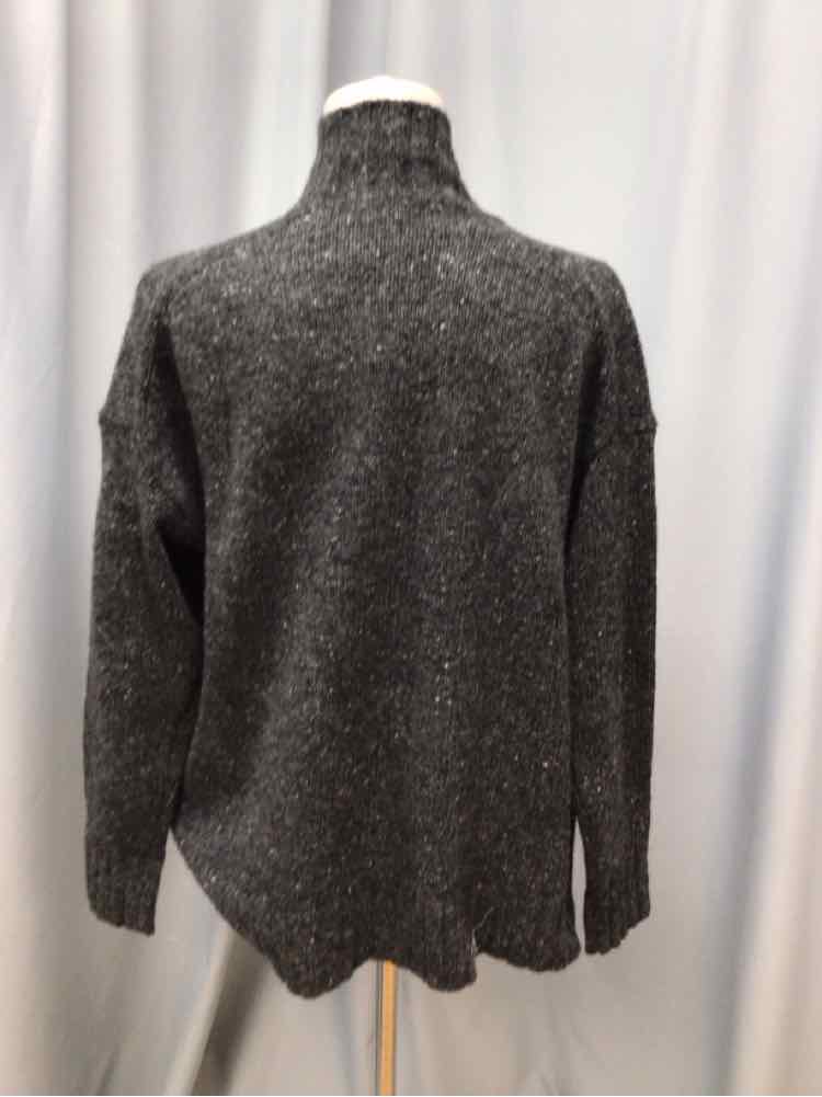 J CREATIONS SIZE SMALL Ladies TOP