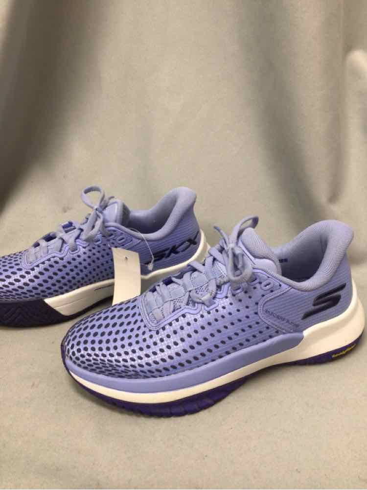 SKECHERS SIZE 6 1/2 Ladies SHOES