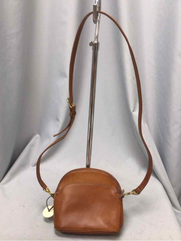 GH BASS & CO Ladies BAG