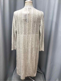 WHITE HOUSE BLACK MARKET SIZE MEDIUM PET Ladies TOP