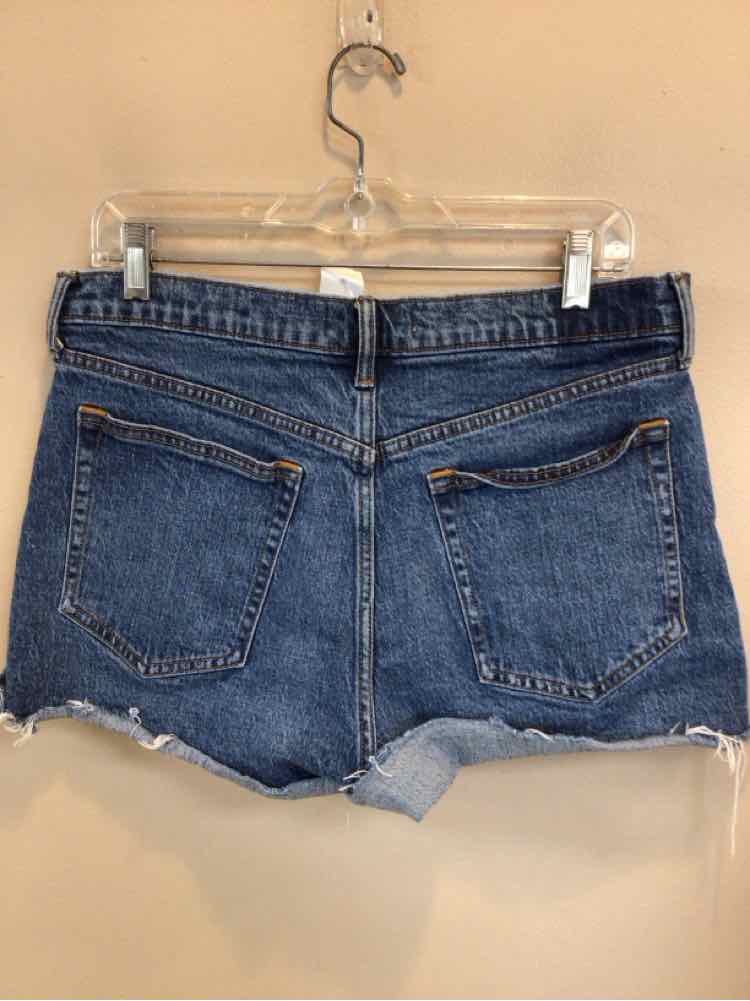 ABERCROMBIE & FITCH SIZE 12 Ladies SHORTS