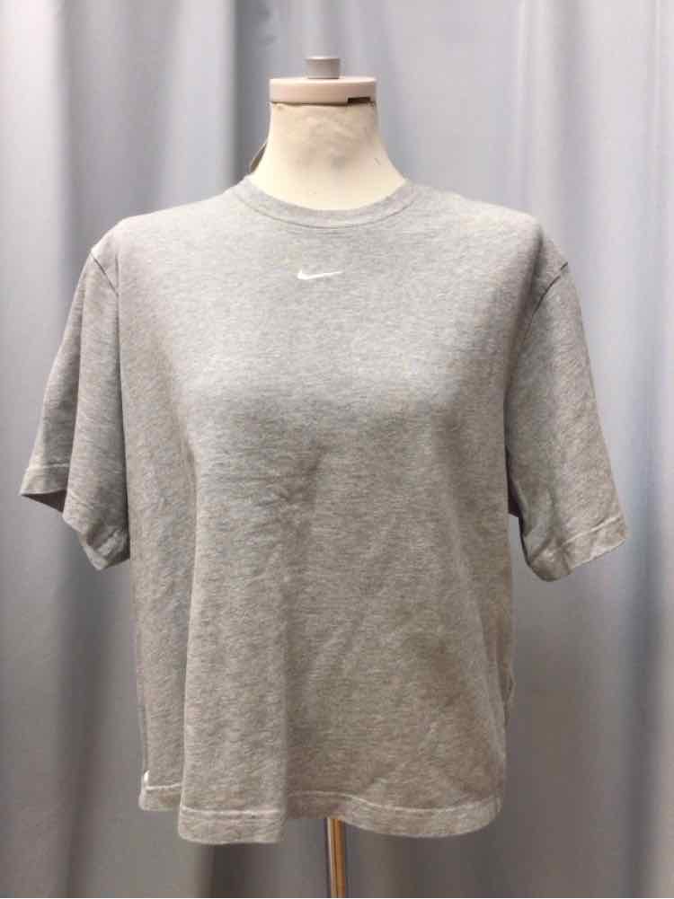 NIKE SIZE LARGE Ladies EXERCISE