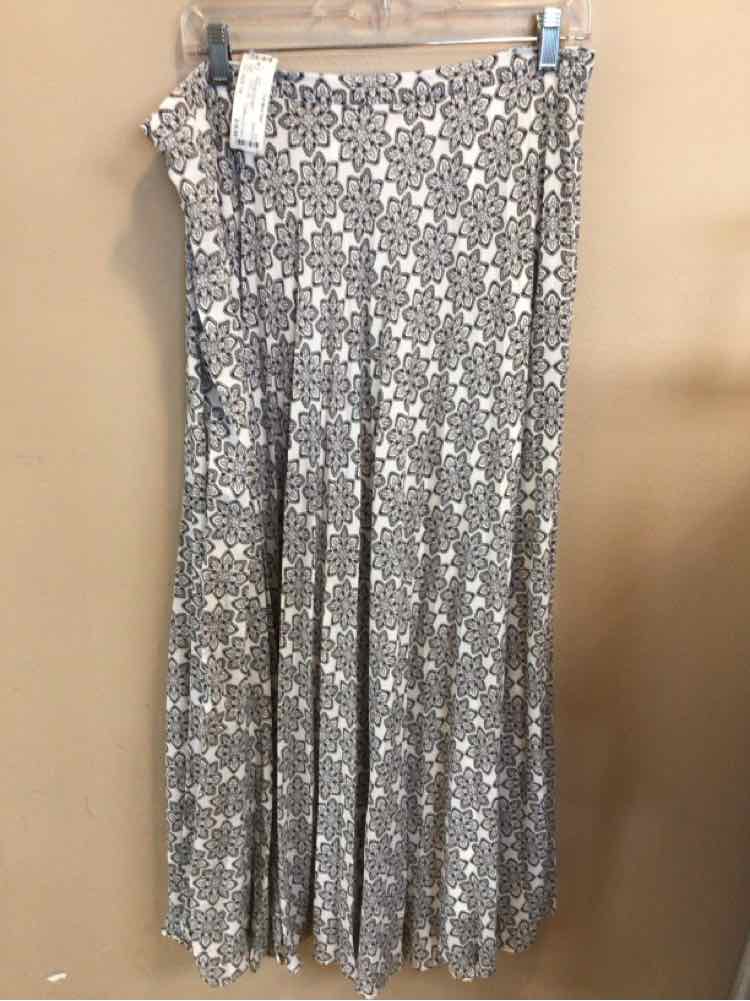 BANANA REPUBLIC SIZE 14 Ladies SKIRT