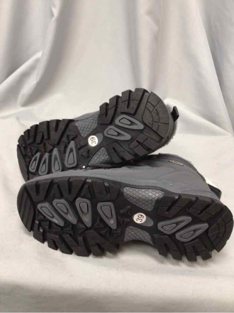 FLARUT SIZE 39 Ladies SHOES
