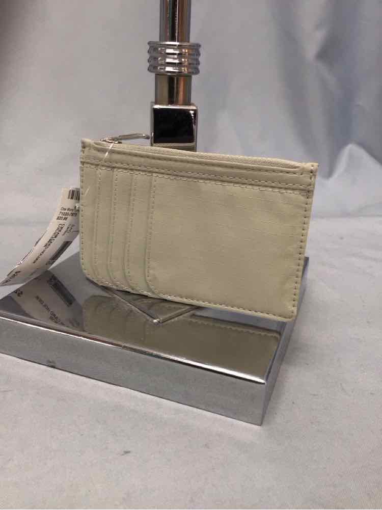 LULULEMON SIZE Ladies BAG