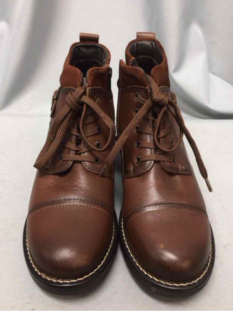 TAOS SIZE 10 Ladies SHOES
