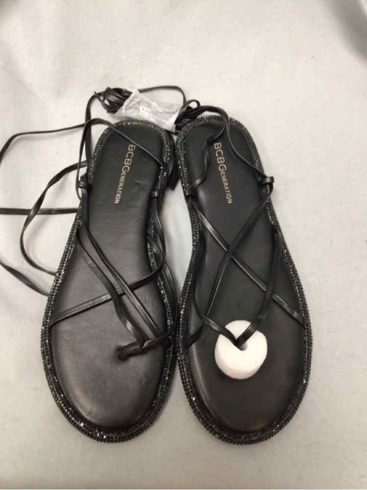 BCBG SIZE 8 Ladies SHOES