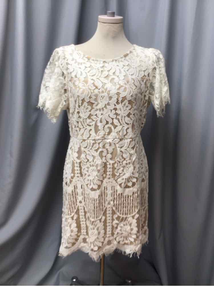 LULUS SIZE X LARGE Ladies DRESS