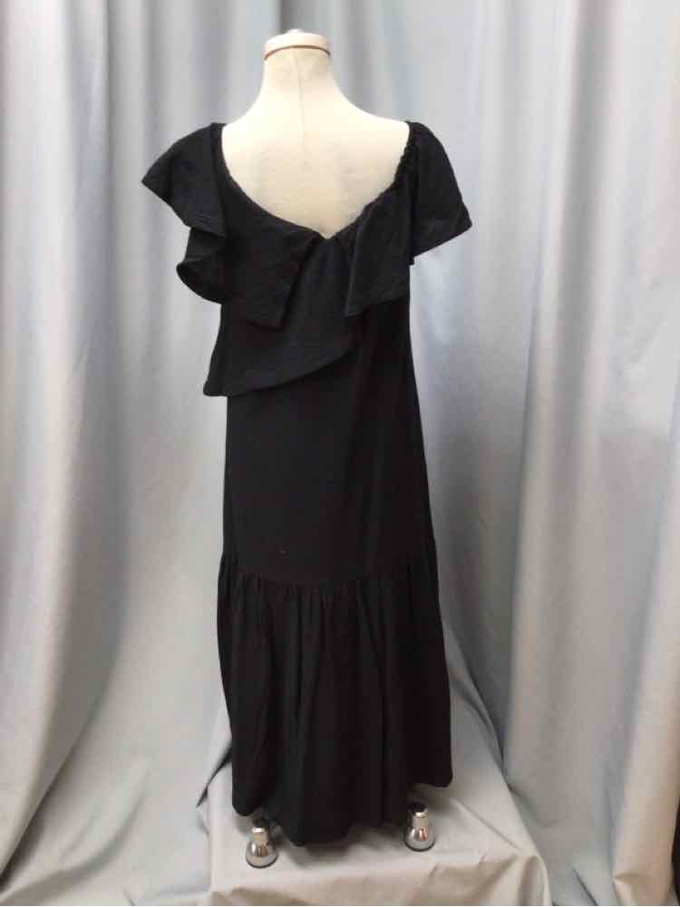 CUYANA SIZE LARGE Ladies DRESS