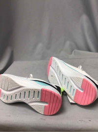 SKECHERS SIZE 7 Ladies SHOES
