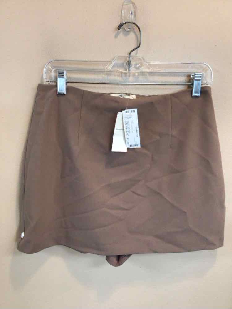 ABERCROMBIE & FITCH SIZE MEDIUM Ladies SKIRT