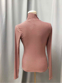 LEVI STRAUSS & CO SIZE SMALL Ladies TOP