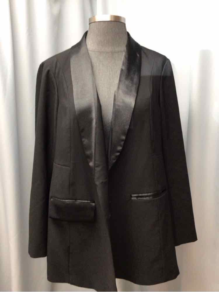 TORRID SIZE 3 X Ladies BLAZER