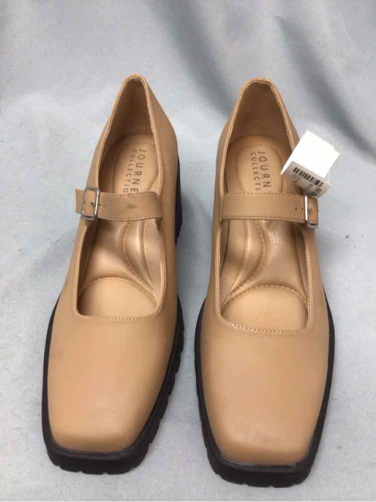 JOURNEE COLLECTION SIZE 11 Ladies SHOES