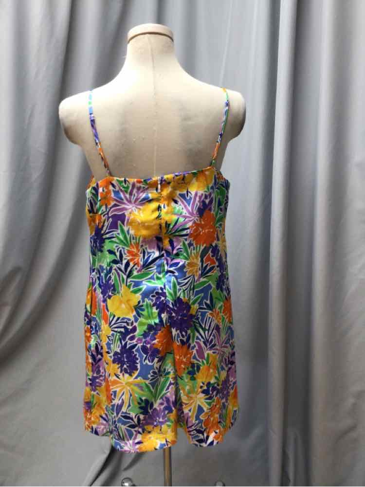 VERNACULAR SIZE LARGE Ladies DRESS