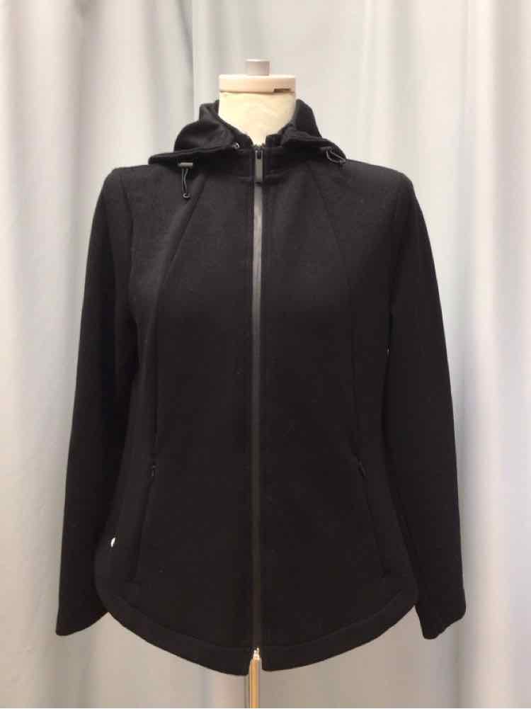 CHICOS SIZE MEDIUM Ladies TOP